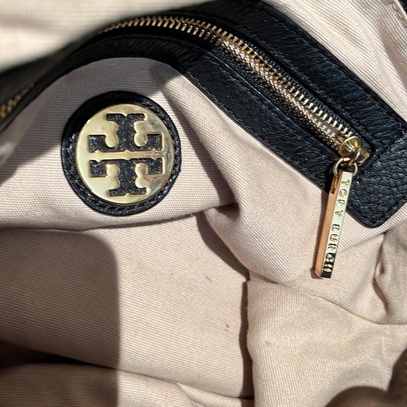 Tory Burch pebbled leather black bag - Picture 12 of 14